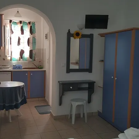 Ferienwohnung Panorama Piso Livadi Zimmer foto