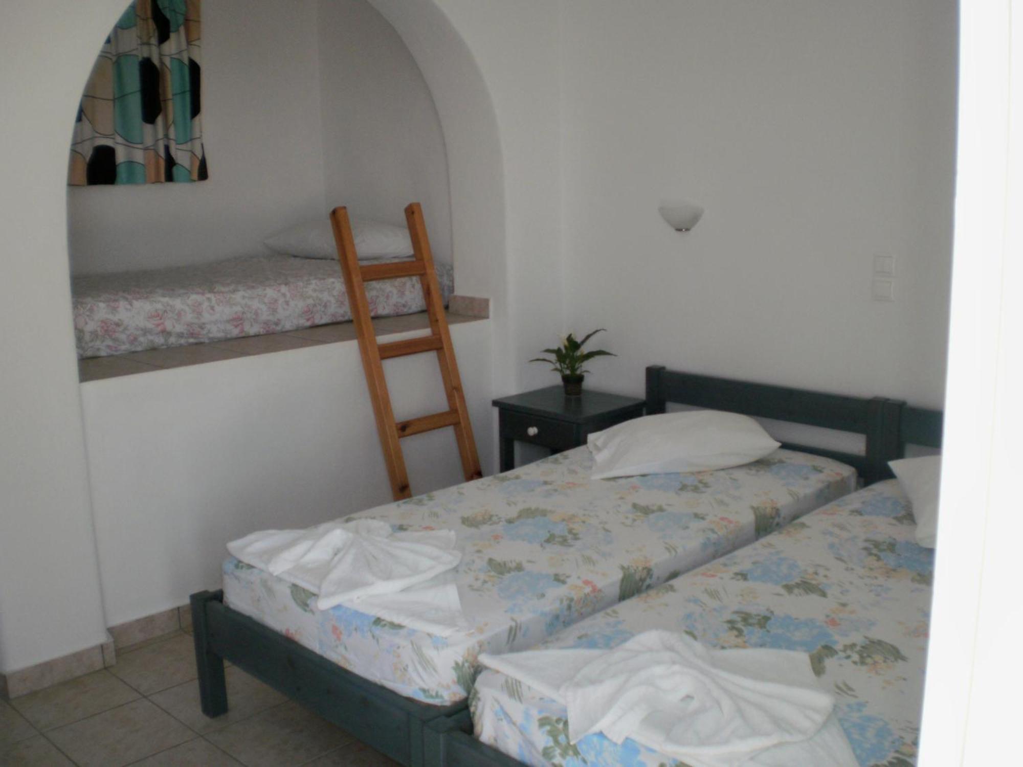 Apartment Panorama Piso Livadi